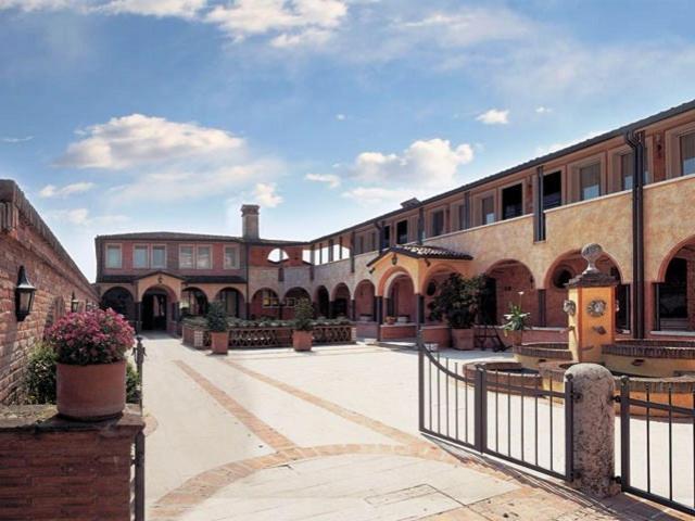 Hotel Il Chiostro Oppeano Экстерьер фото